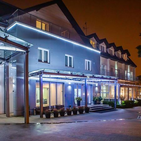 Hotel Jantar Wellness & Spa Ustka Ngoại thất bức ảnh
