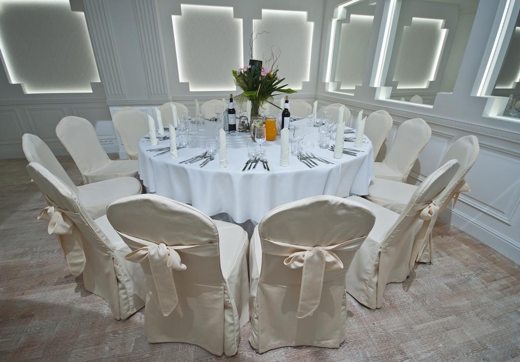 Hotel Jantar Wellness & Spa Ustka Ngoại thất bức ảnh
