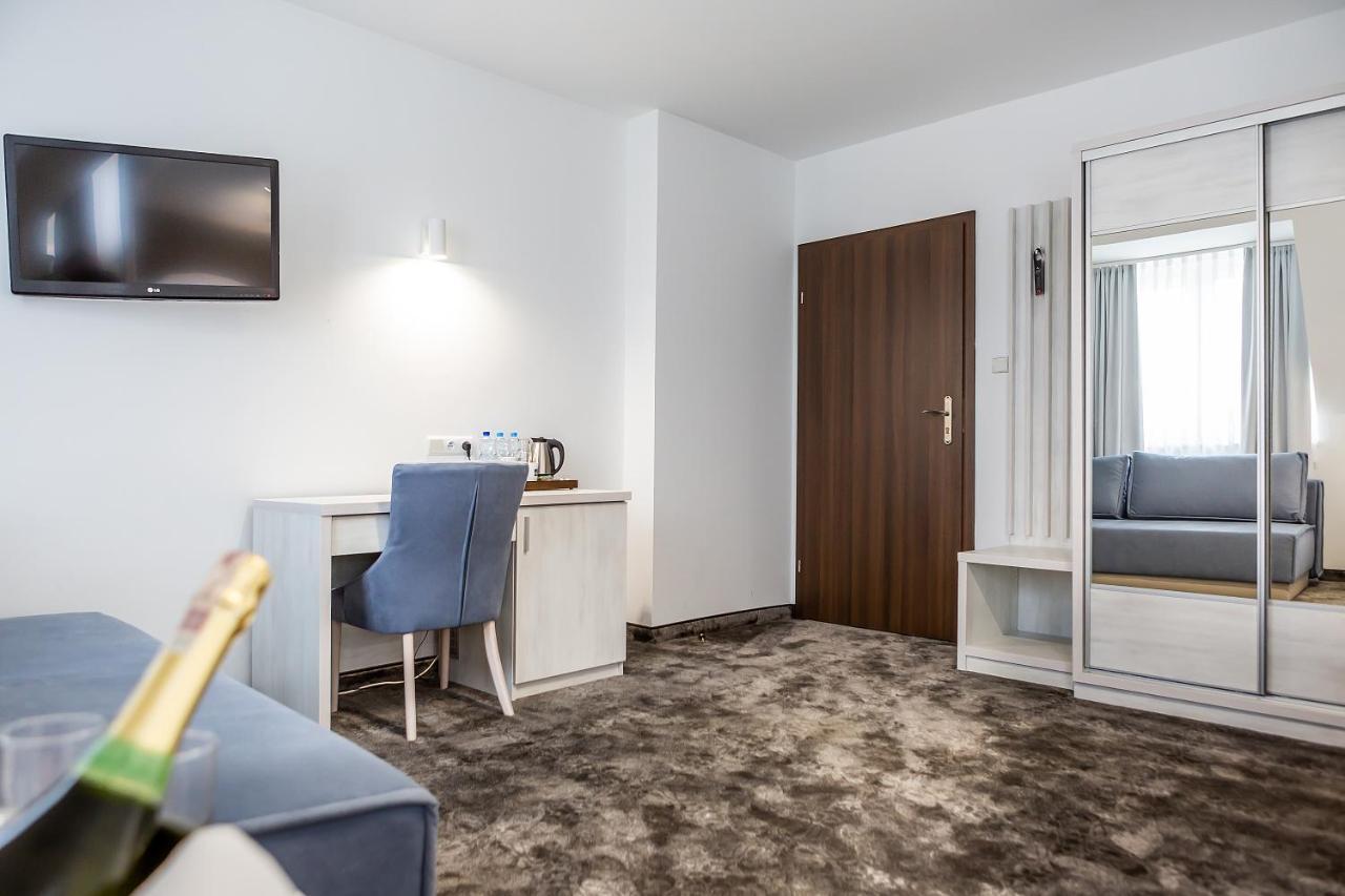 Hotel Jantar Wellness & Spa Ustka Ngoại thất bức ảnh